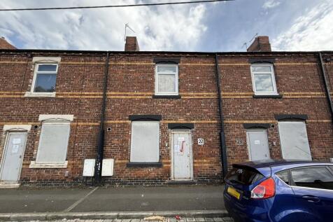 2 bedroom terraced house for sale