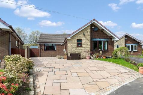 2 bedroom detached house for sale