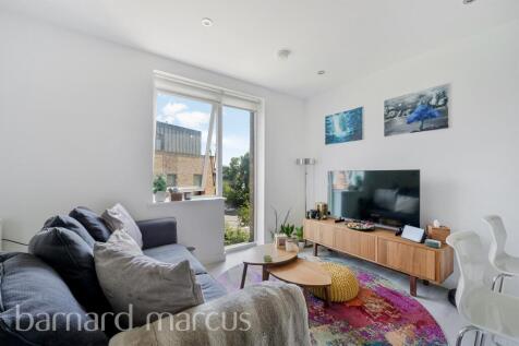 1 bedroom flat for sale