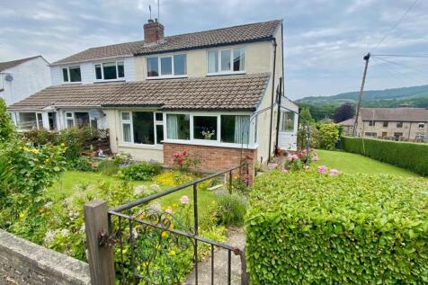 3 bedroom semi-detached bungalow for sale