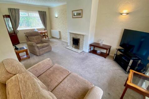 Hammerton Road, Fartown, Huddersfield 3 bed semi