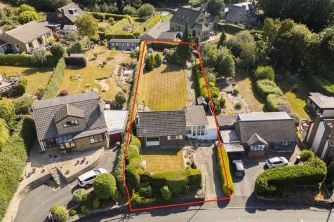 Stafford Hill Lane, Kirkheaton... 3 bed detached bungalow for sale