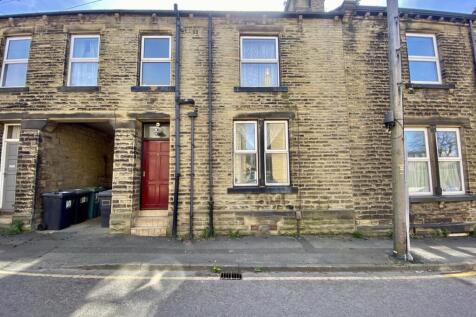 King Street, Mirfield 3 bed terraced house for sale
