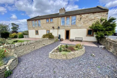 The Orchards, Bellstring Lane, Mirfield 3 bed terraced house for sale
