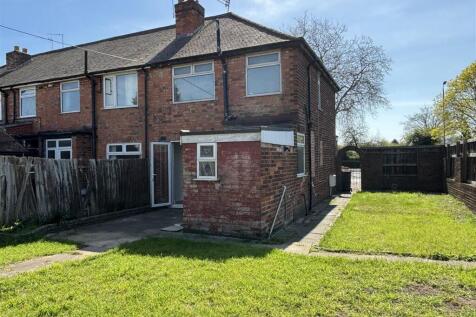 Groby Road, Near Woodgate 2 bed townhouse for sale