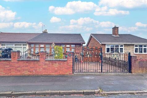 2 bedroom semi-detached bungalow for sale