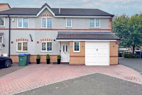 Rowland Hill Drive, TIPTON, DY4 7HT 4 bed end of terrace house for sale