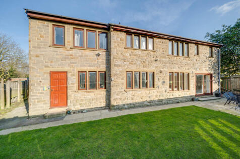 6 bedroom detached house for sale
