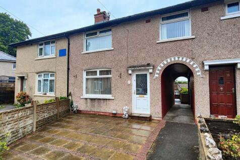 5 bedroom terraced house for sale
