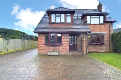 Fairlawn Road, Tadley, Hampshire, RG26 4 bed detached house for sale