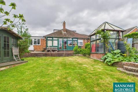 Heath Road, Pamber Heath, Tadley... 4 bed bungalow for sale