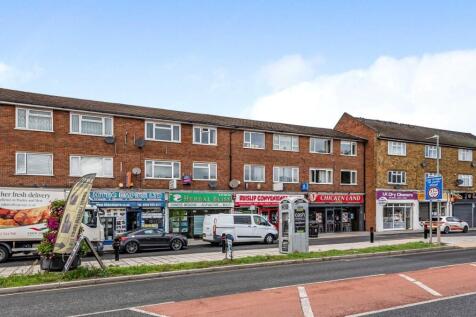 Station Approach, South Ruislip, Ruislip 2 bed maisonette for sale