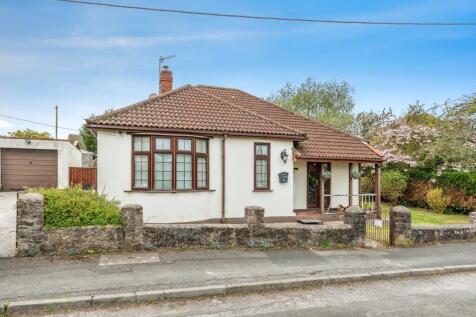 4 bedroom bungalow for sale