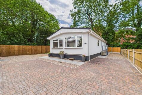 2 bedroom park home for sale