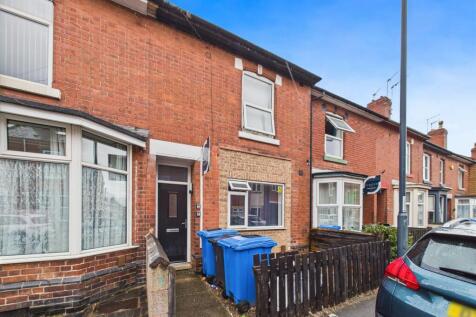 6 bedroom terraced house for sale