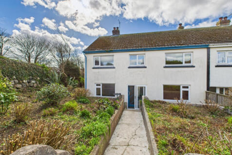 Trevassack Court, Hayle, Cornwall... 5 bed semi