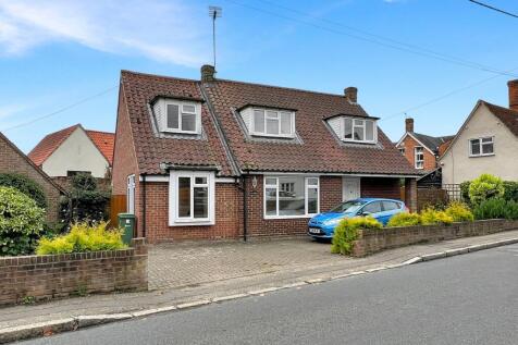 Silver Street, Wethersfield... 4 bed detached house for sale