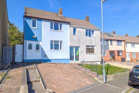 Cotswold View, Bristol BS15 3 bed semi