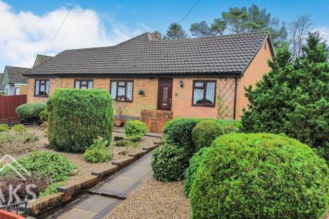 Highfield Road, Derby DE23 3 bed detached bungalow for sale