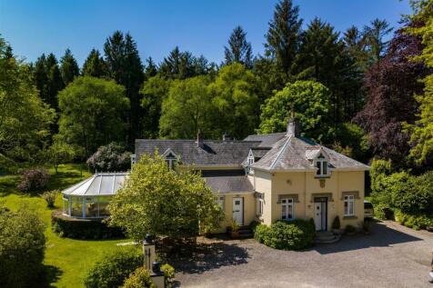 Washaway | Nr Wadebridge 6 bed detached house for sale
