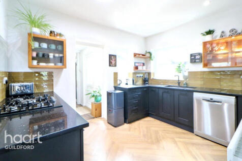 Saffron Platt, Guildford 4 bed bungalow for sale