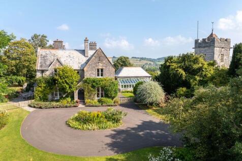 5 bedroom character property for sale