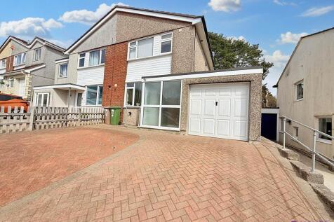 Long Meadow Close, Plymouth PL7 2 bed semi