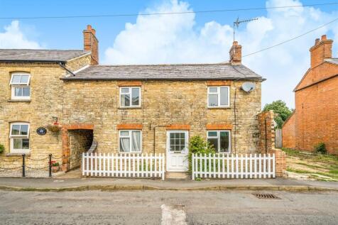 2 bedroom cottage for sale