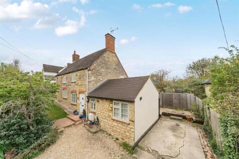 Cottage for sale