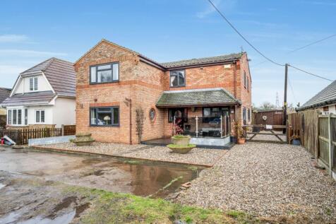 Wickford 5 bed detached house for sale