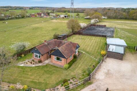 Great Totham 2 bed detached house for sale