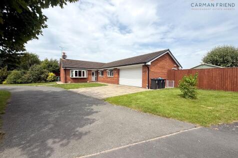 Boydell Way, Dodleston, CH4 4 bed detached bungalow for sale