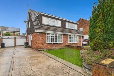 Winscombe Drive, Vicars Cross, CH3 2 bed semi