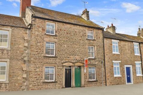 Newgate, Barnard Castle 4 bed terraced house for sale