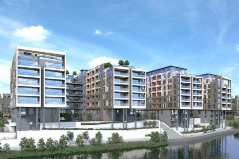 3 bedroom flat for sale