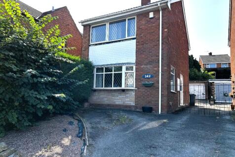 Walsall Road, Wednesbury WS10 3 bed detached house for sale