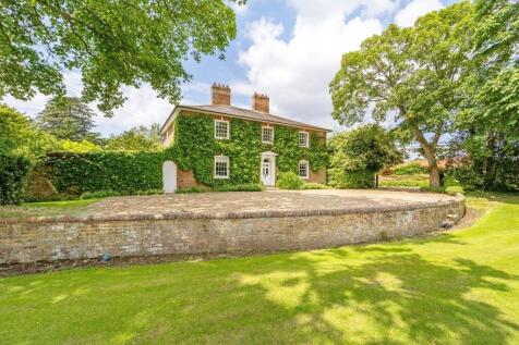 7 bedroom detached house for sale