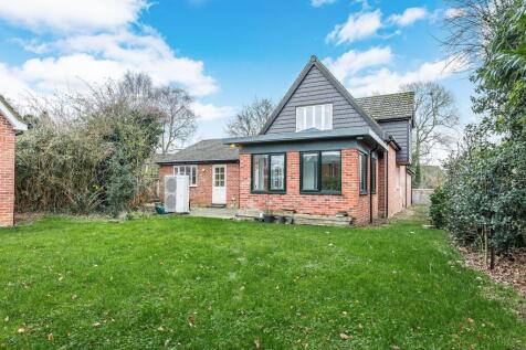 Long Street, Great Ellingham, NR17 4 bed detached bungalow for sale