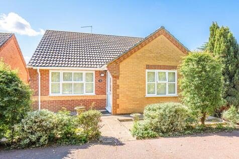 Watton 2 bed detached bungalow for sale