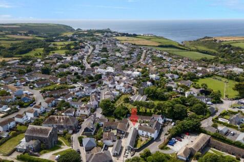 Lender Lane, Mullion, Helston... 5 bed house for sale