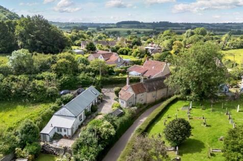 School Lane, Compton Dundon... 7 bed cottage for sale