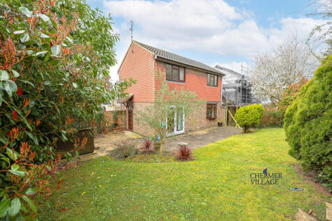 Chelmer Village Chelmsford CM2 3 bed link detached house for sale