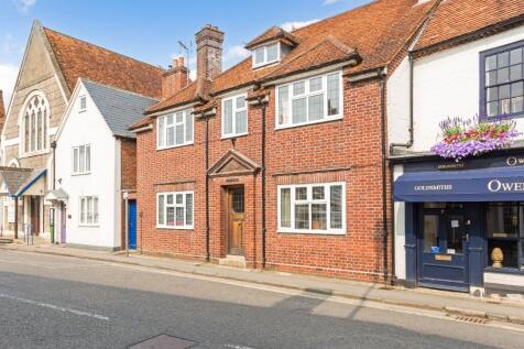 3 bedroom town house for sale