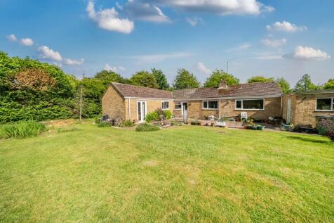 3 bedroom detached bungalow for sale