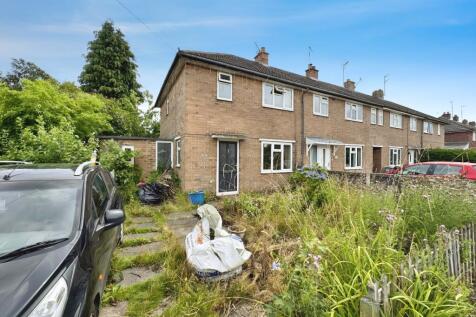 Clayton Avenue, Cheshire CW12 2 bed semi