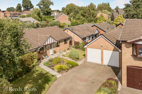 Braemar Close, Crewe CW4 3 bed bungalow for sale