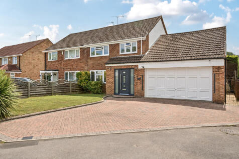 Keppel Spur, Old Windsor, Windsor 4 bed semi