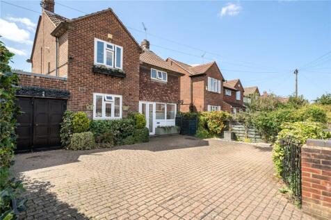 Springfield Road, Windsor, Berkshire 3 bed detached house for sale