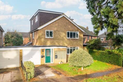 Cuckmans Drive, Hertfordshire AL2 4 bed detached house for sale