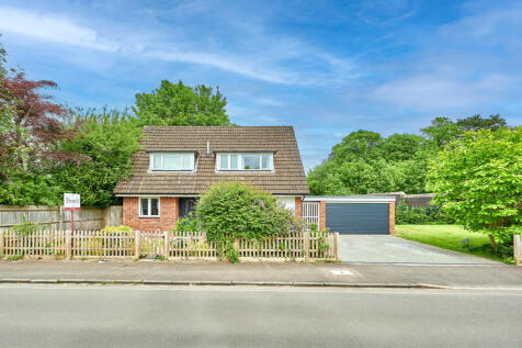Tennyson Road, Hertfordshire AL5 3 bed detached house for sale